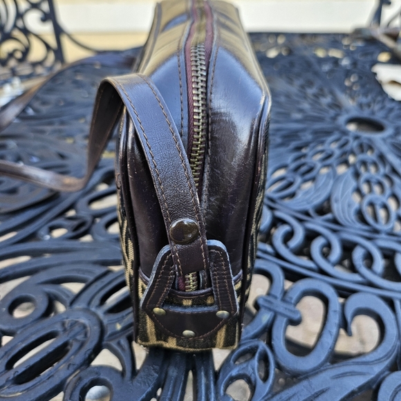 Fendi handbag, Vintage Fendi handbag - Picture 2 of 5